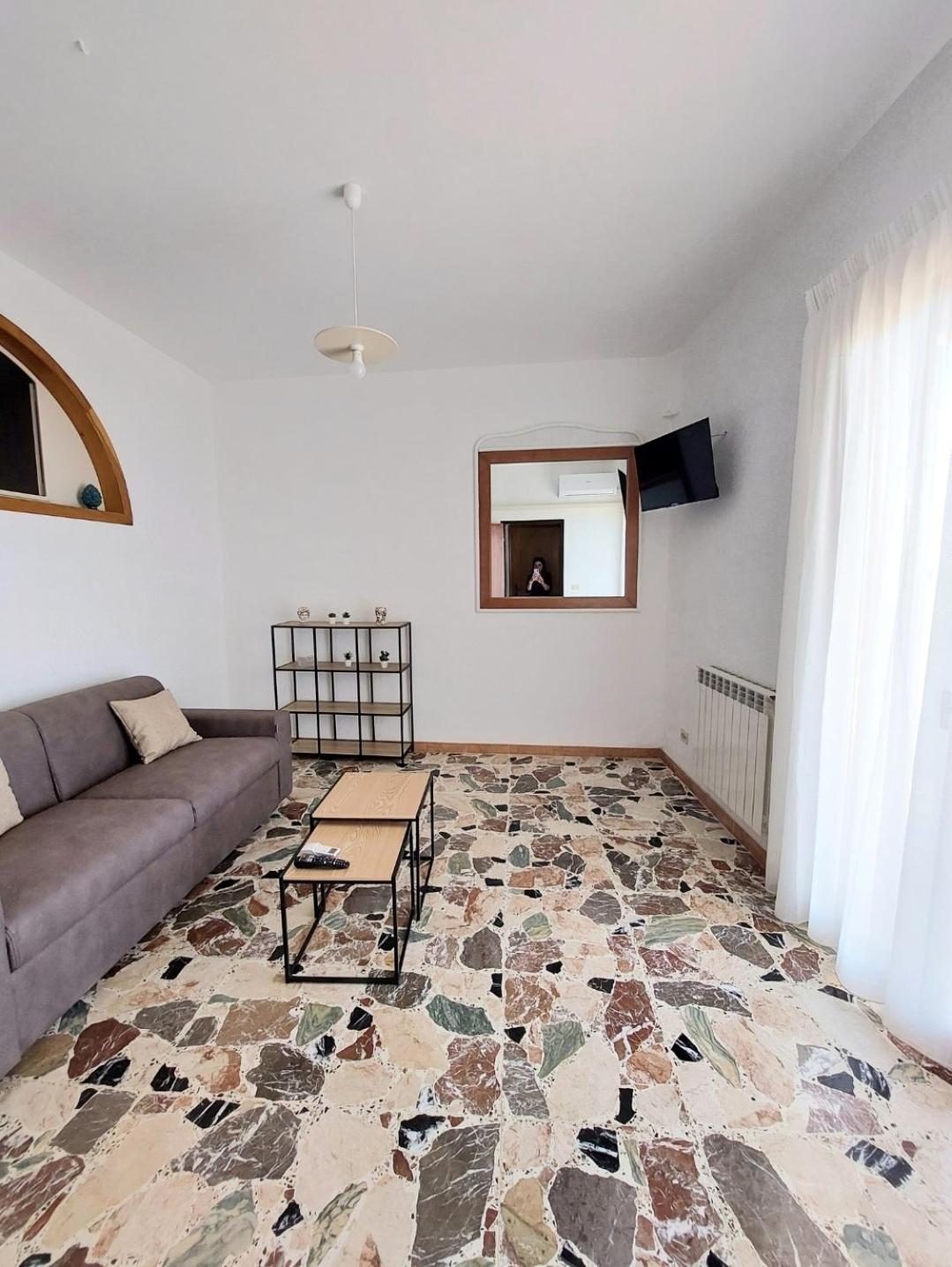 A Casa Dei Nonni Leilighet Giardini Naxos Eksteriør bilde