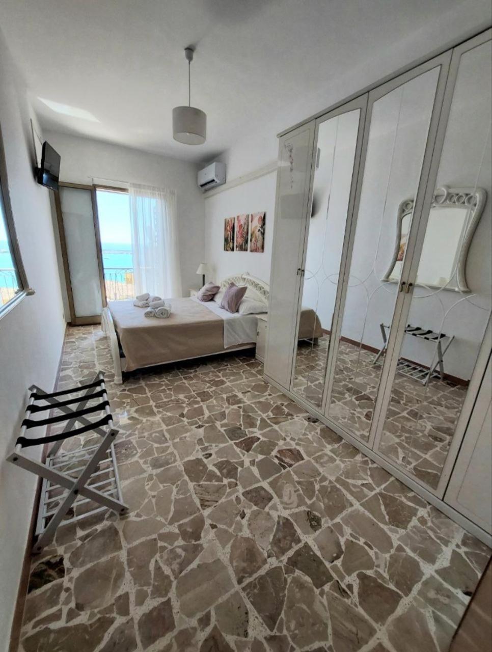 A Casa Dei Nonni Leilighet Giardini Naxos Eksteriør bilde