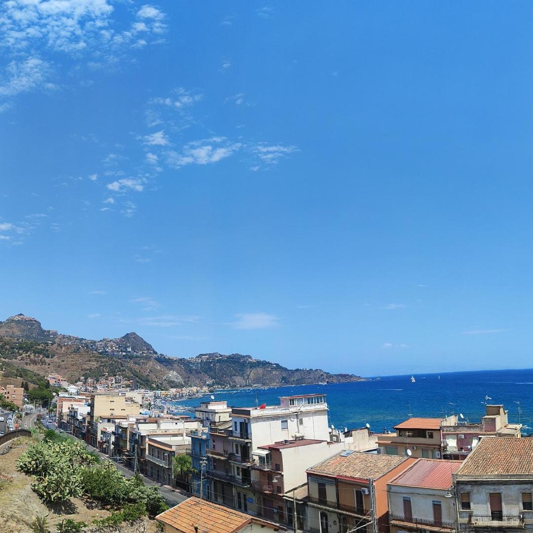 A Casa Dei Nonni Leilighet Giardini Naxos Eksteriør bilde